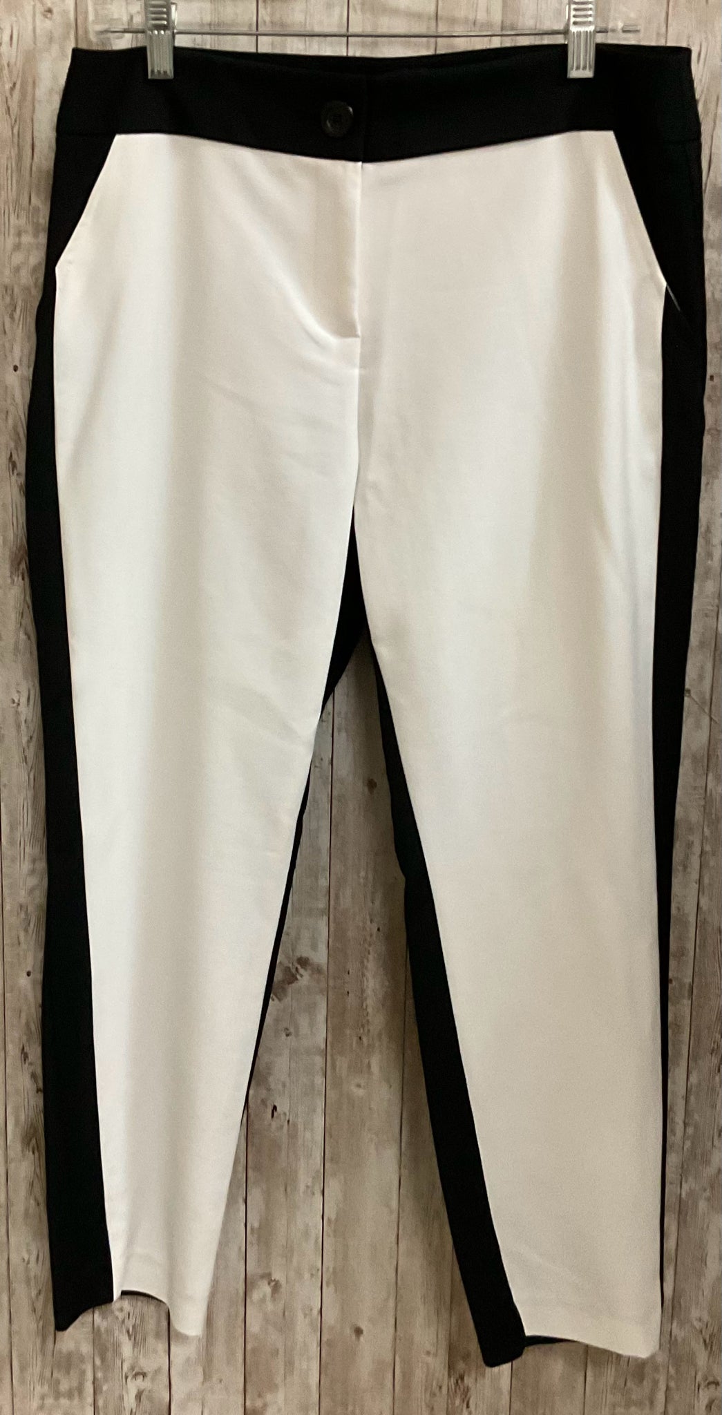 Size 10 KAREN KANE White and Black Pants