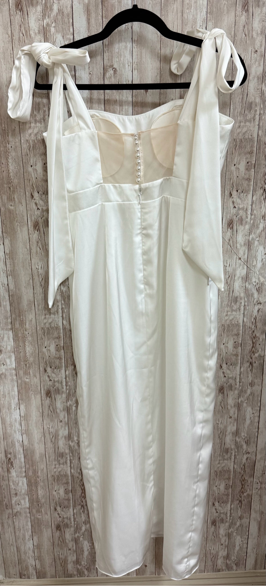 Size 8 AZAZIE White Dress