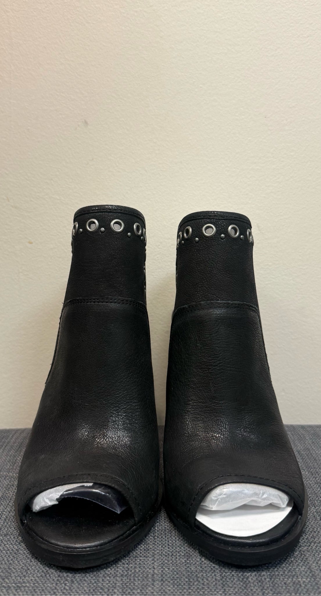 6.5 LUCKY BRAND Black SHOES