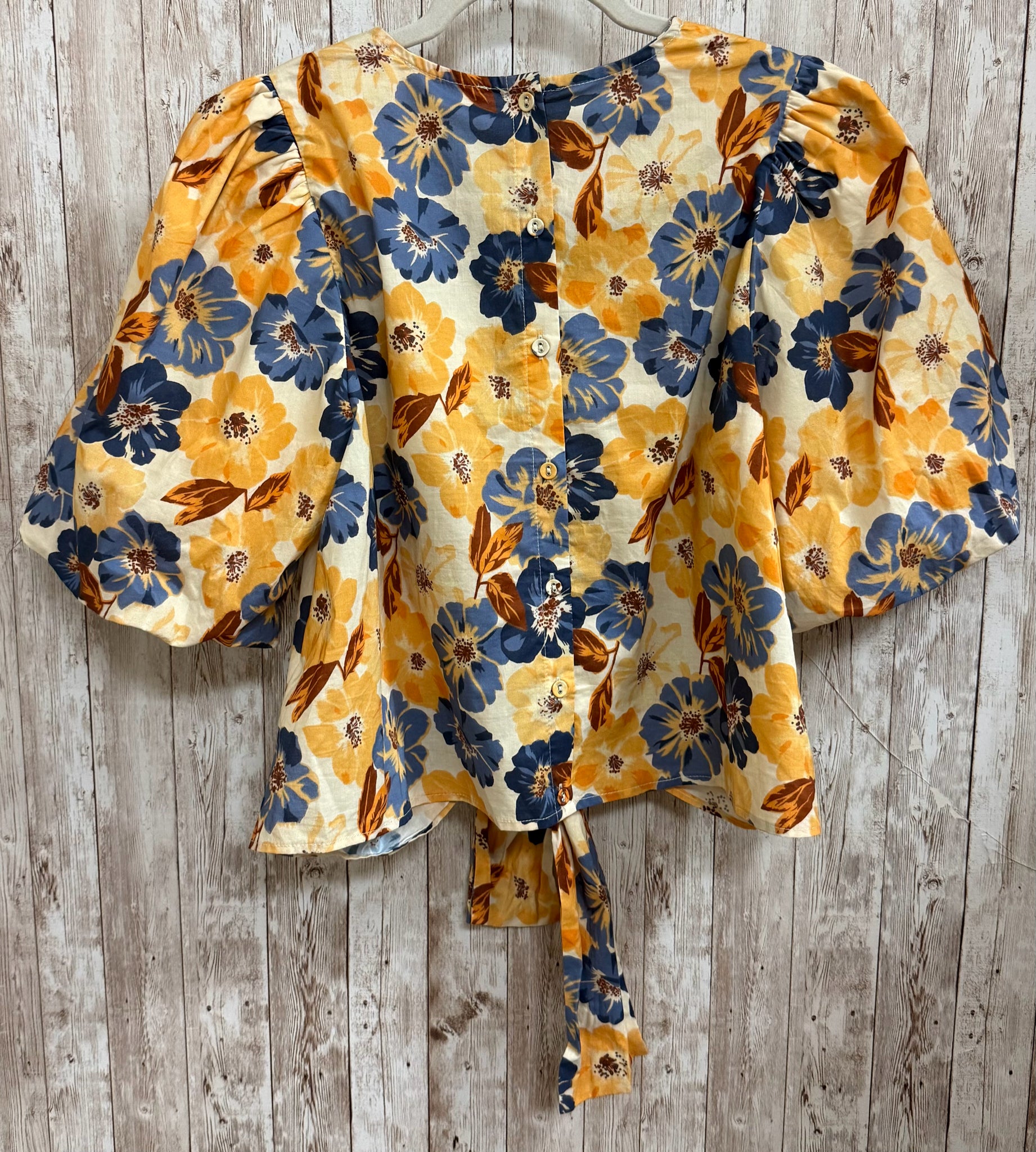 Size M ENTRO YELLOW & BLUE Top