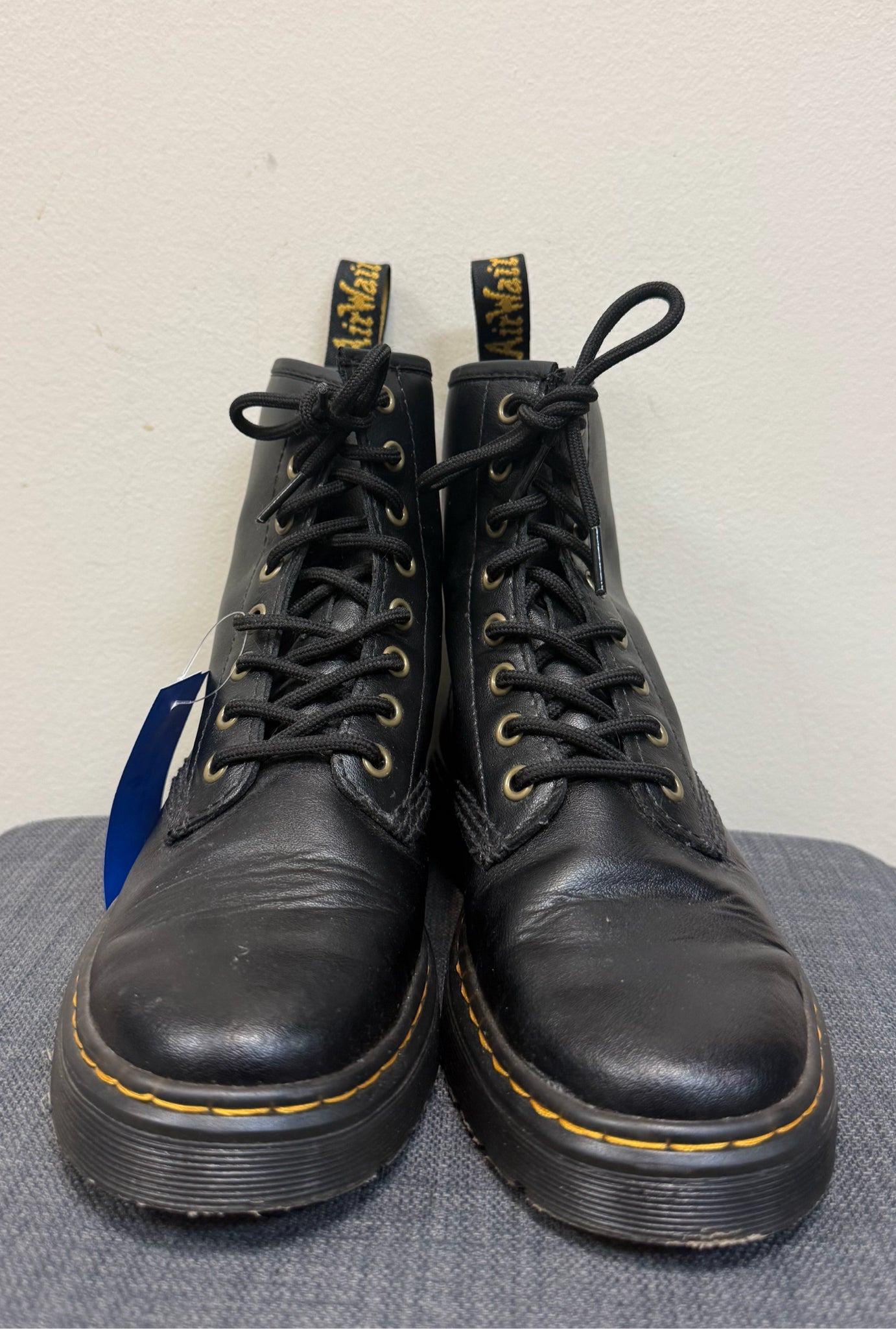 6 DR MARTENS Black Boots