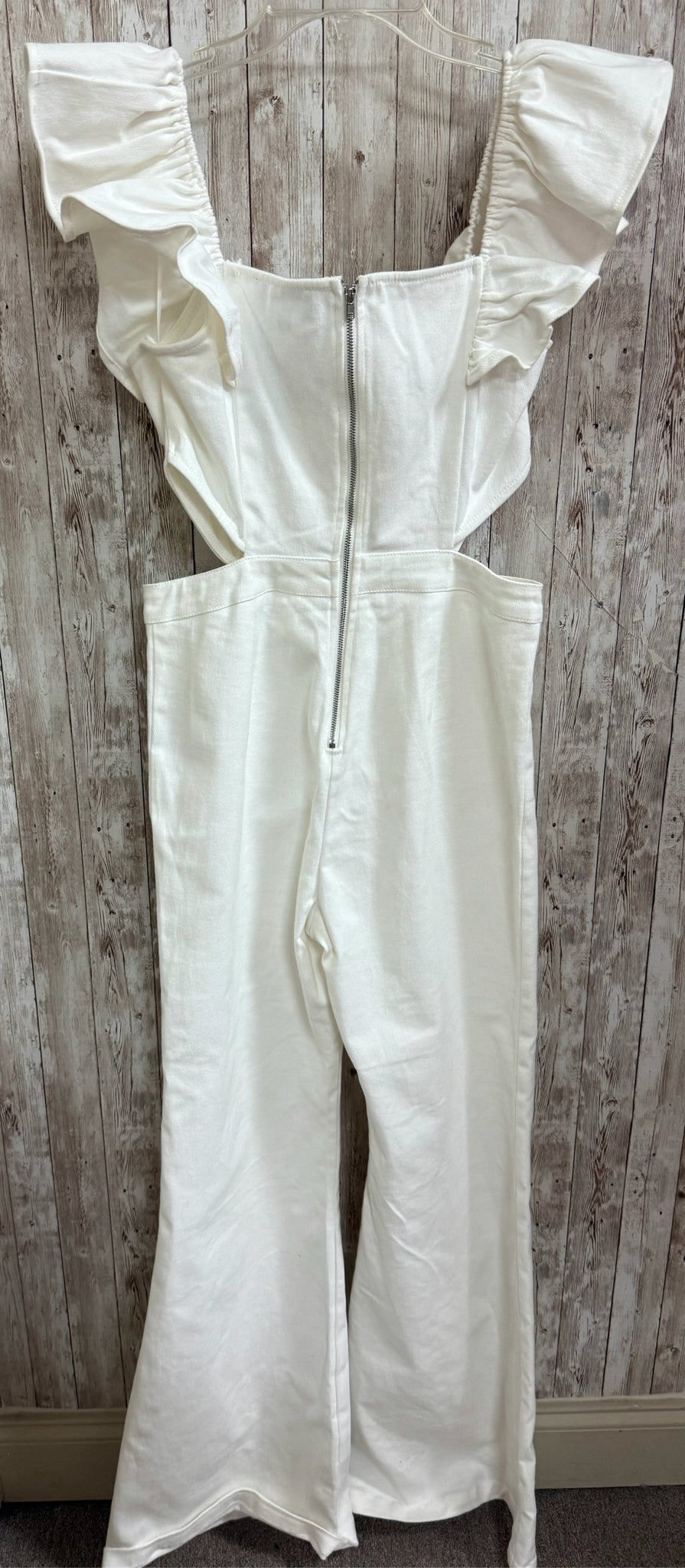 Size L FLYING TOMATO White Jumper