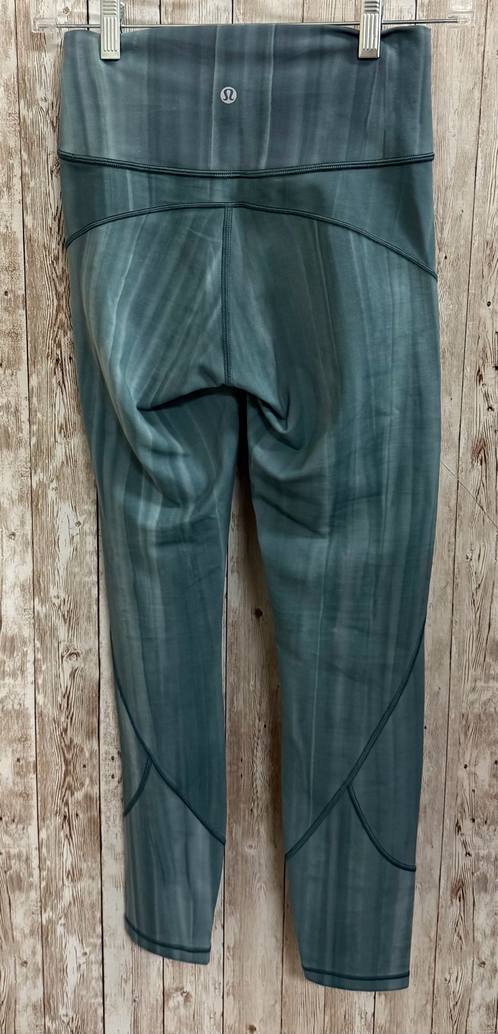 Size 4 LULULEMON Green Leggings