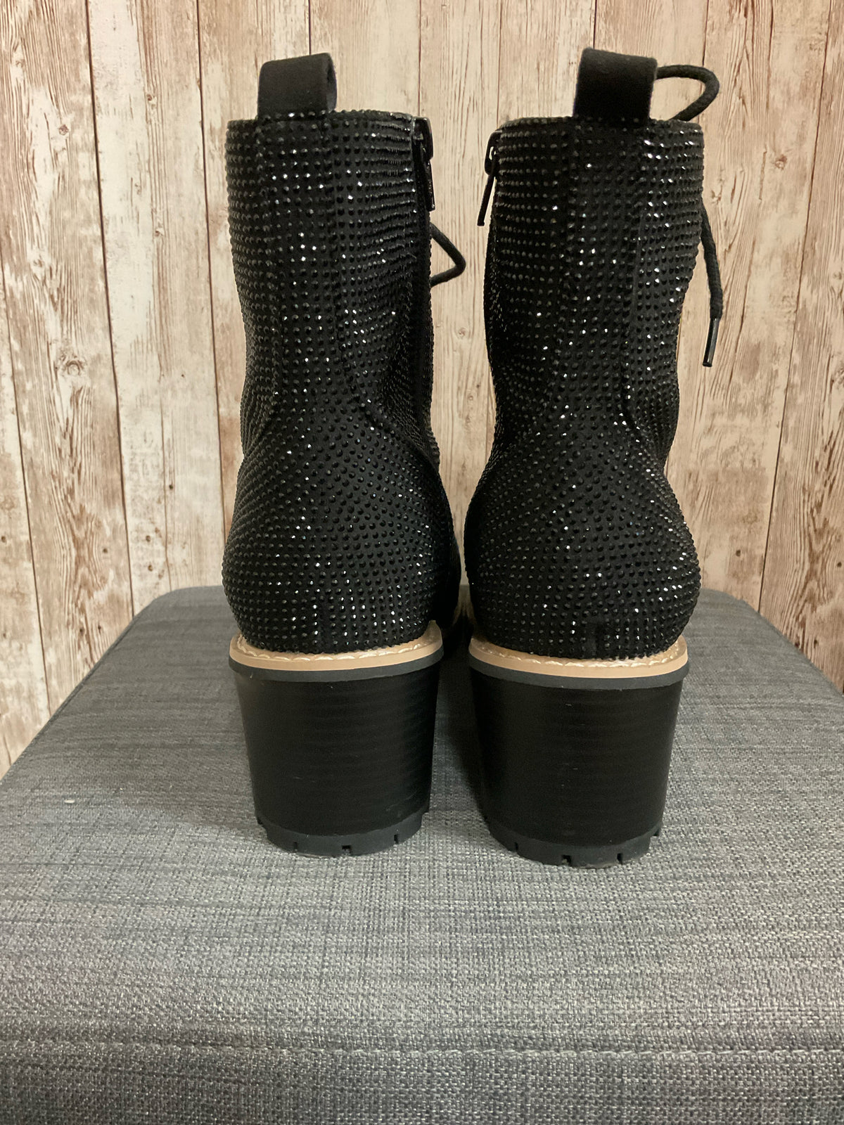 11 EST. 1946 Black Boots