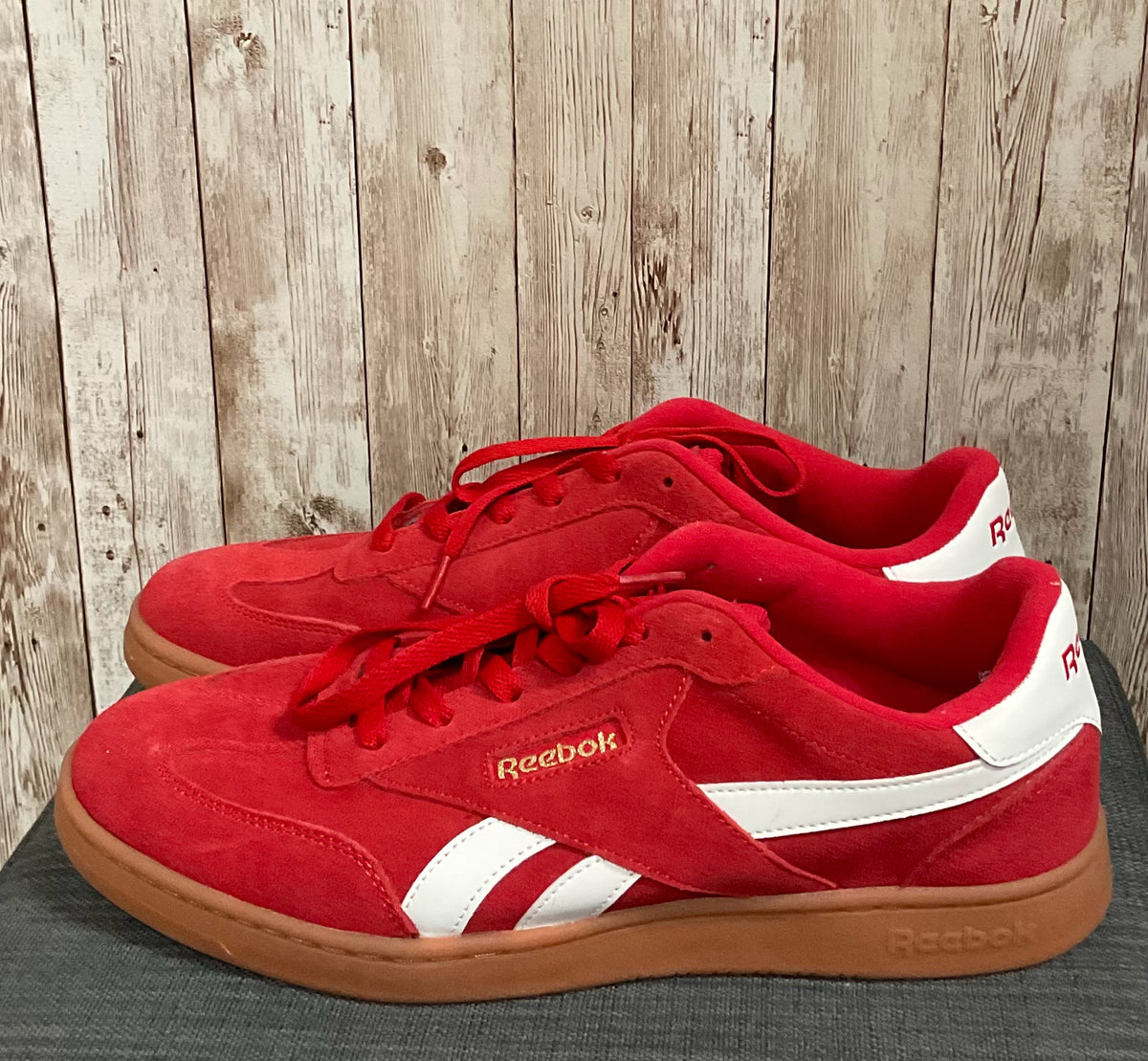 11 REEBOK Red Sneakers