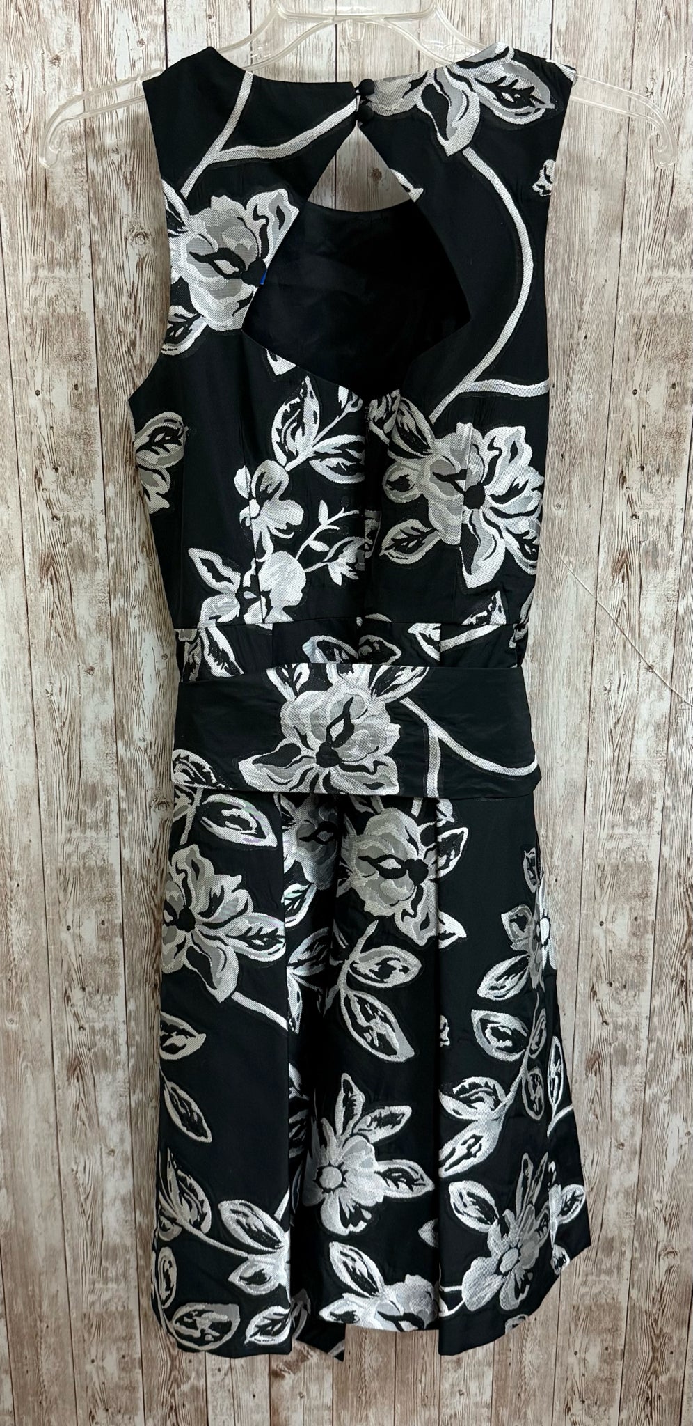 Size S ELIZA J BLACK AND GRAY FLORAL Dress