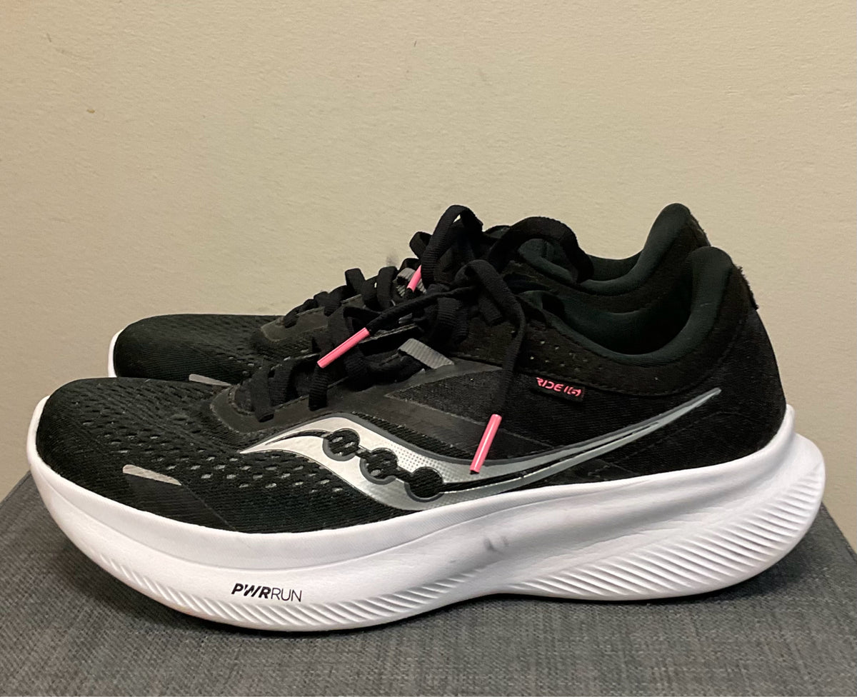 9 SAUCONY Black Sneakers