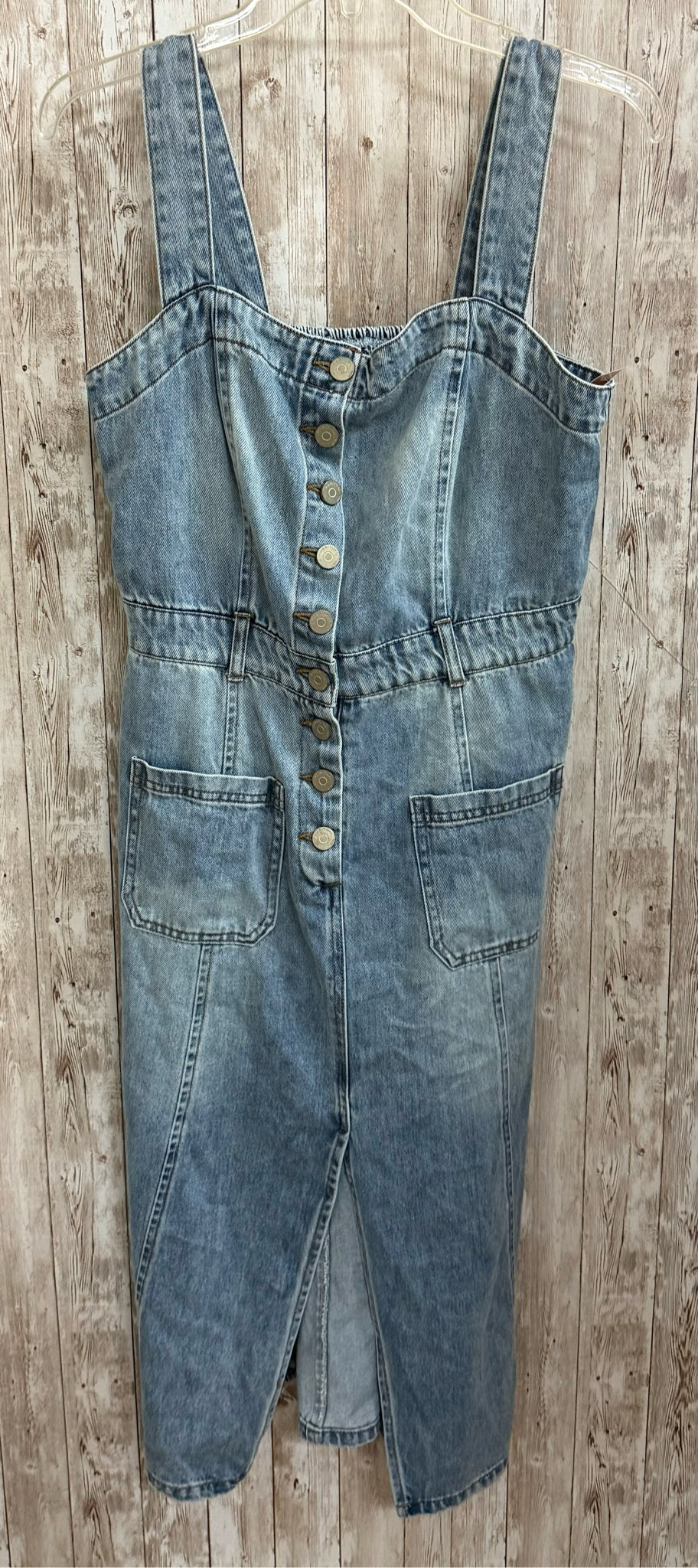 Size M HABITUAL Denim Dress