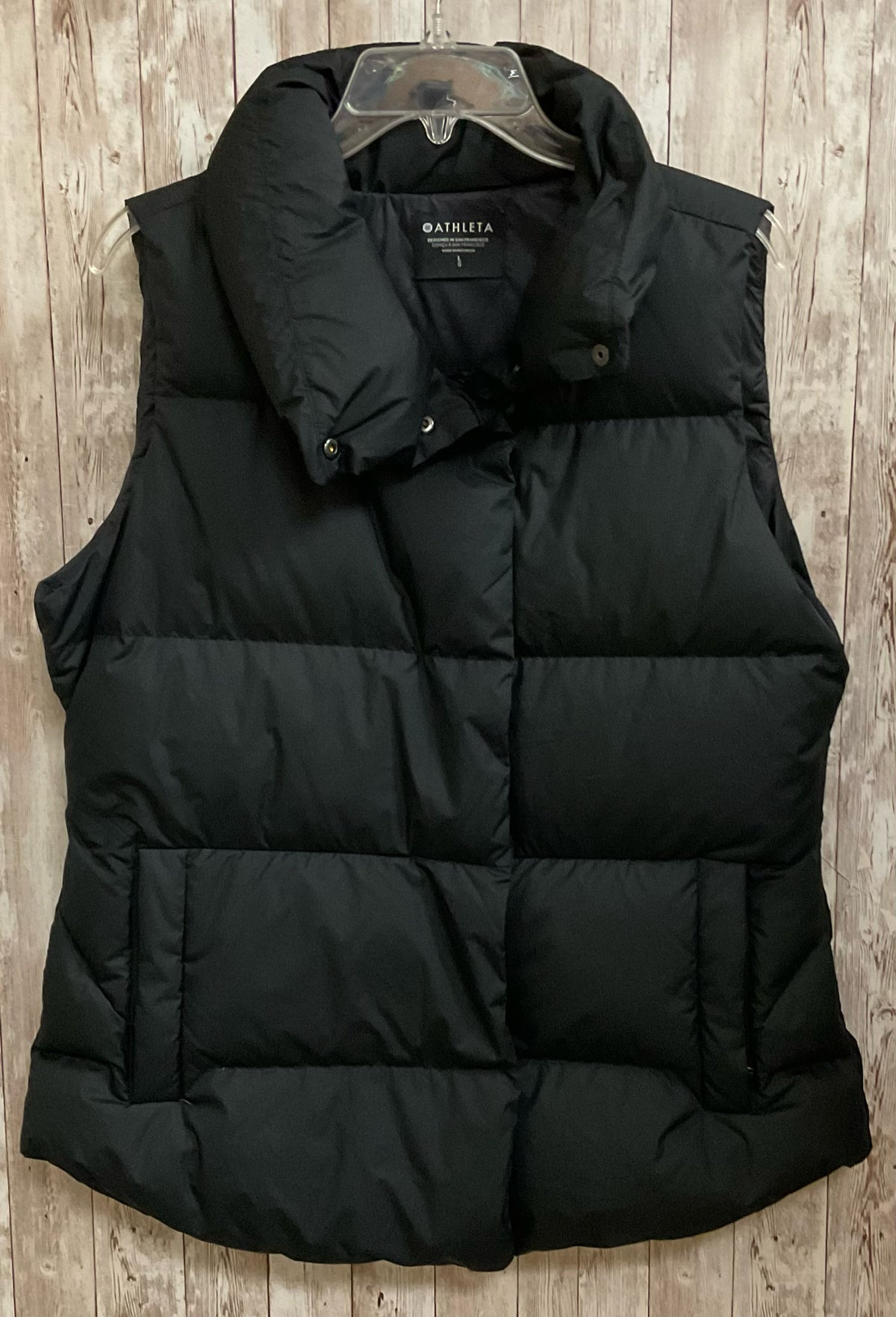 Size L ATHLETA Black Vest