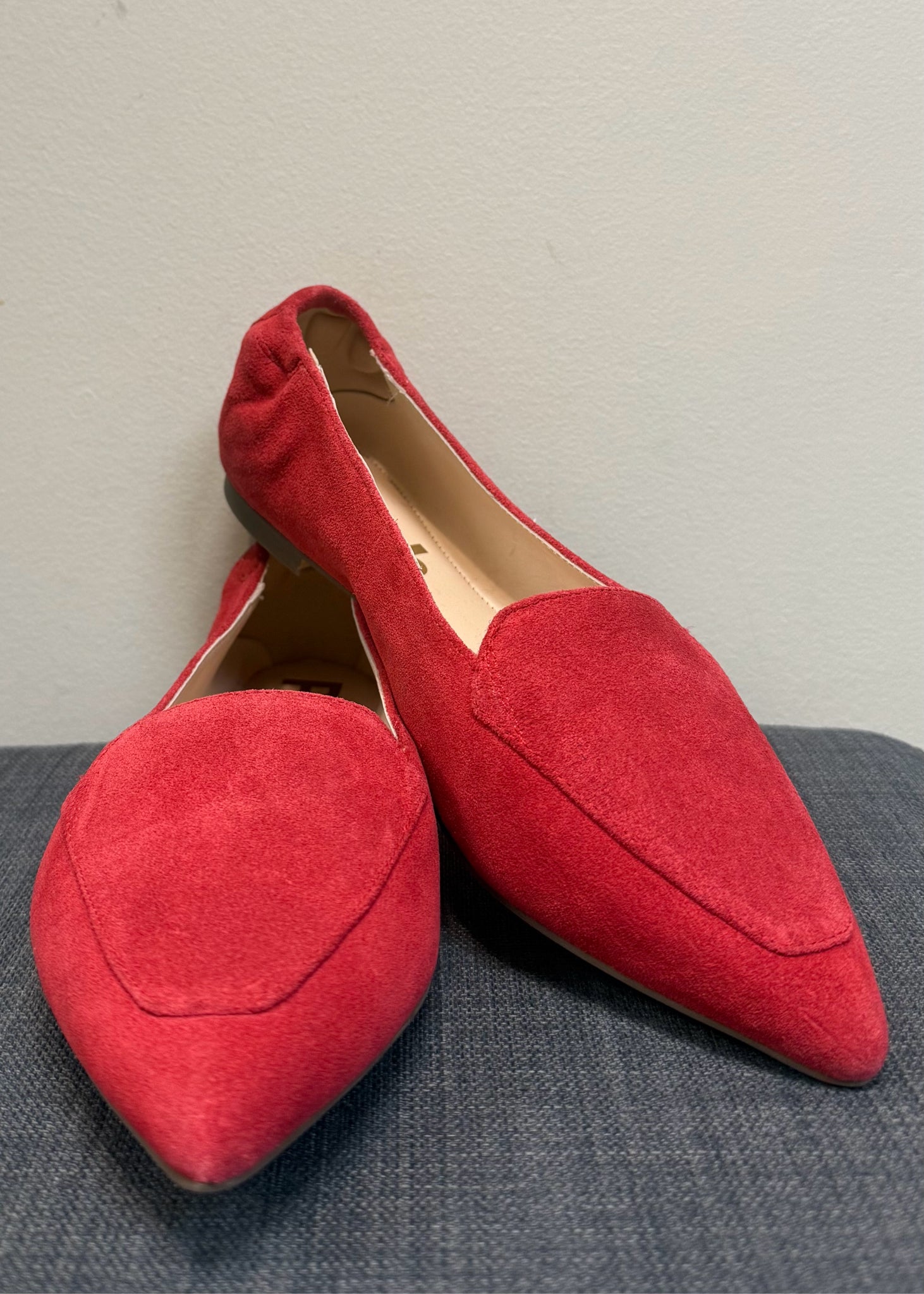 9.5 HUSH PUPPIES Red SHOES