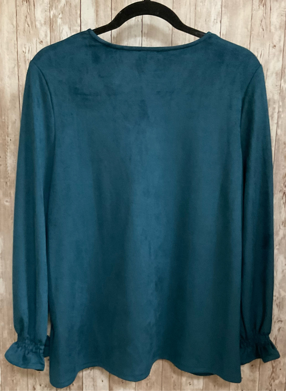 Size S JOH Teal Top