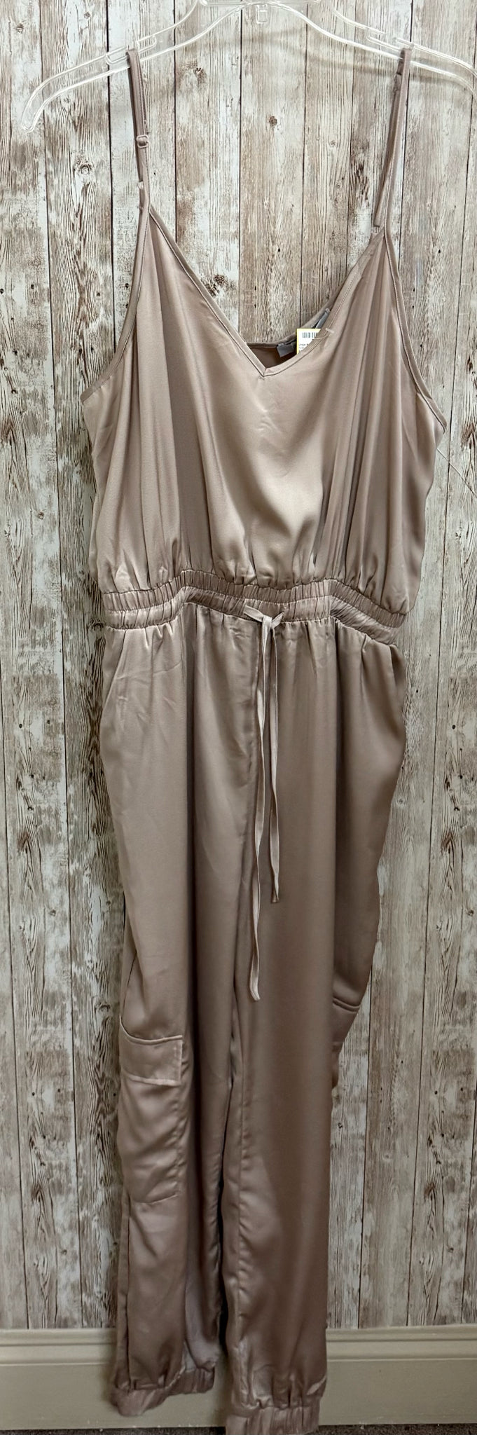 Size L ONE ONE SIX Tan Jumper