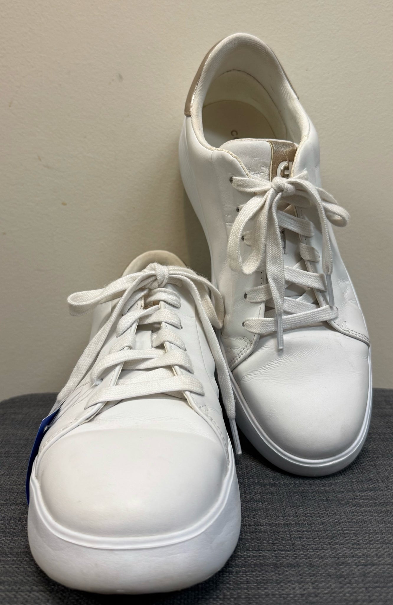 9 COLE HAAN White SHOES