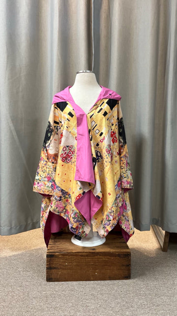 GALLERIA Size One Size YELLOW MULTI CAPE