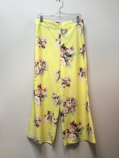 FEATHER BONE Size 6 YELLOW FLORAL Pants