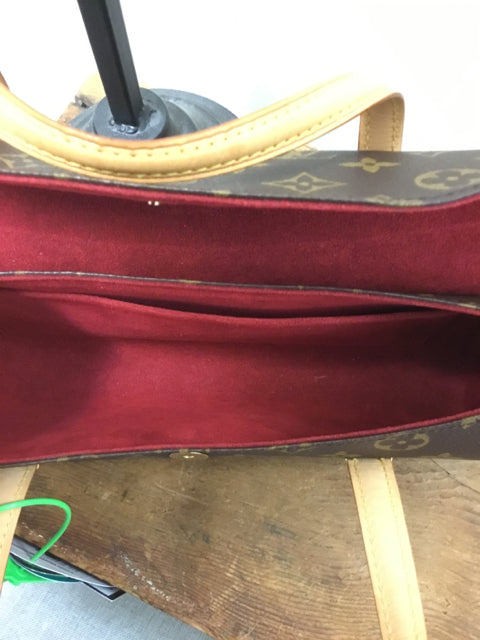 LOUIS VUITTON Purse
