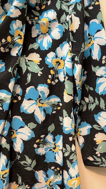 ELIE TAHARI Size L BLACK FLORAL Top