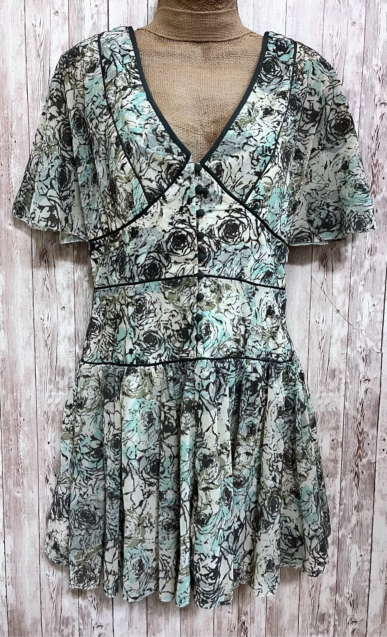 FREE PEOPLE Size 6 CREAM &  BEIGE Dress