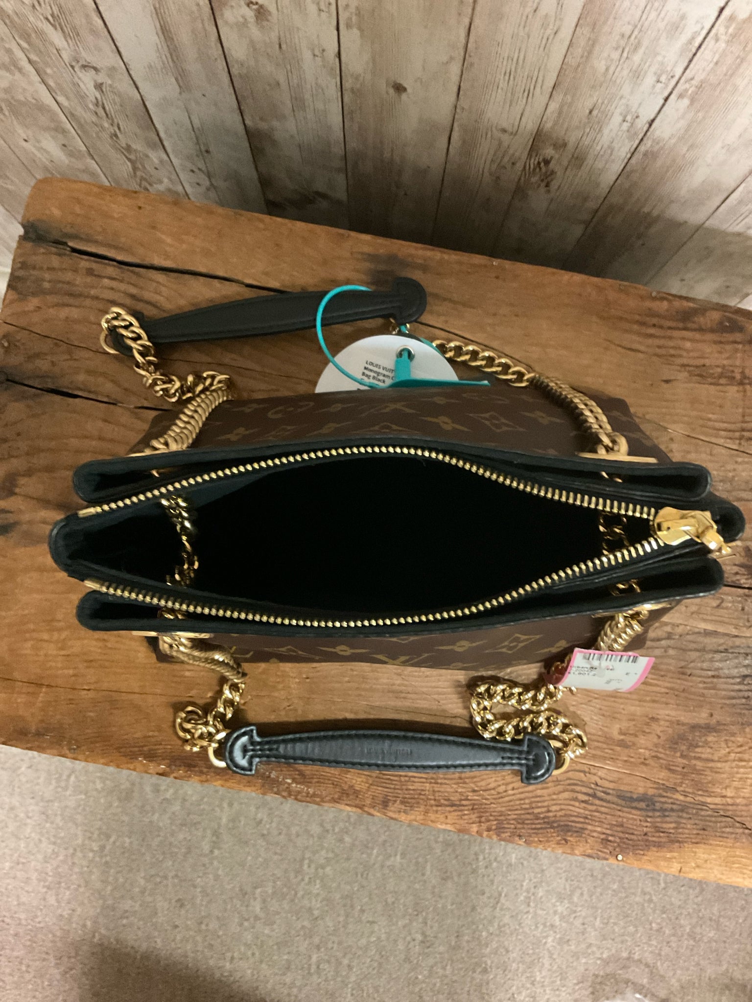 LOUIS VUITTON Purse