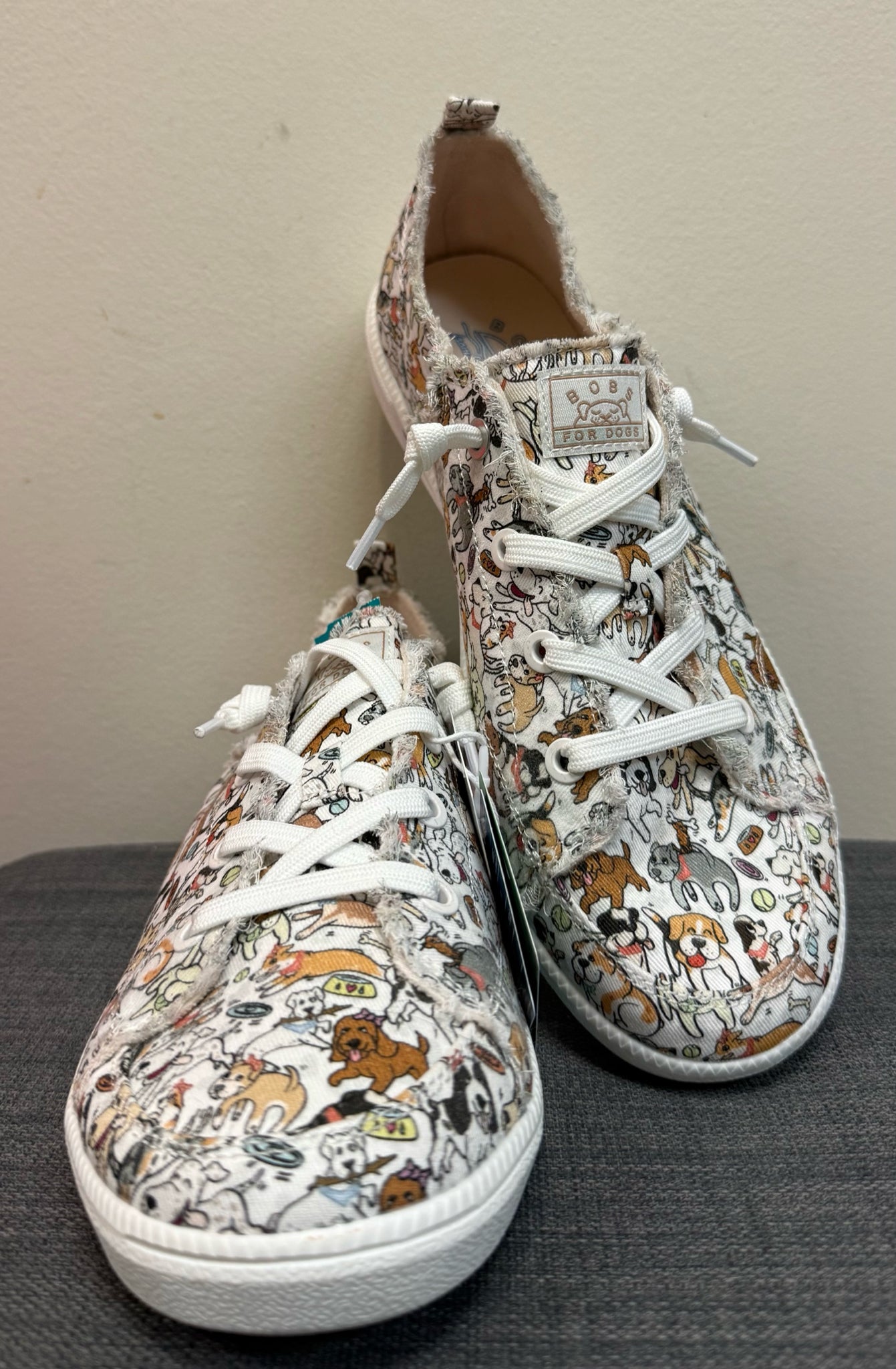 10 BOBS Cream Sneakers