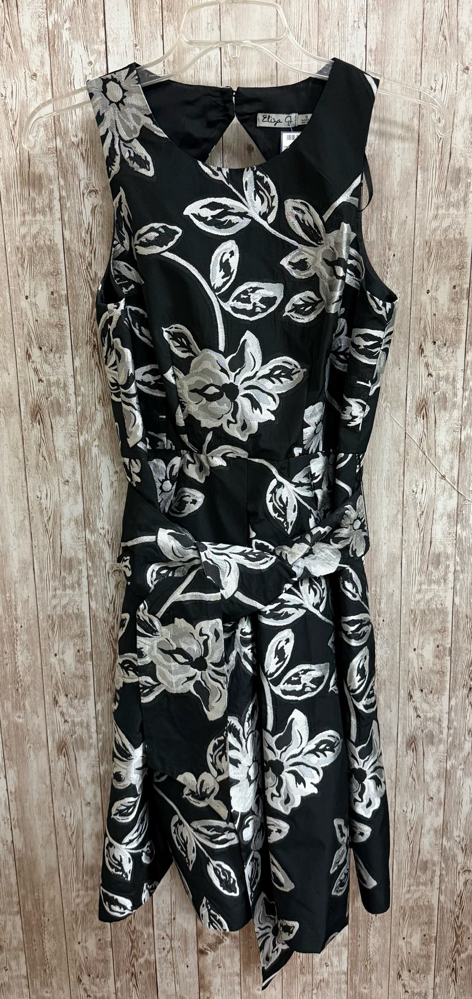 Size S ELIZA J BLACK AND GRAY FLORAL Dress