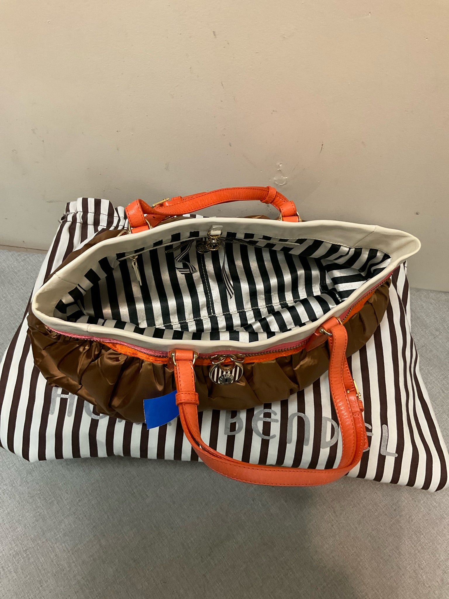 HENRI BENDEL Purse