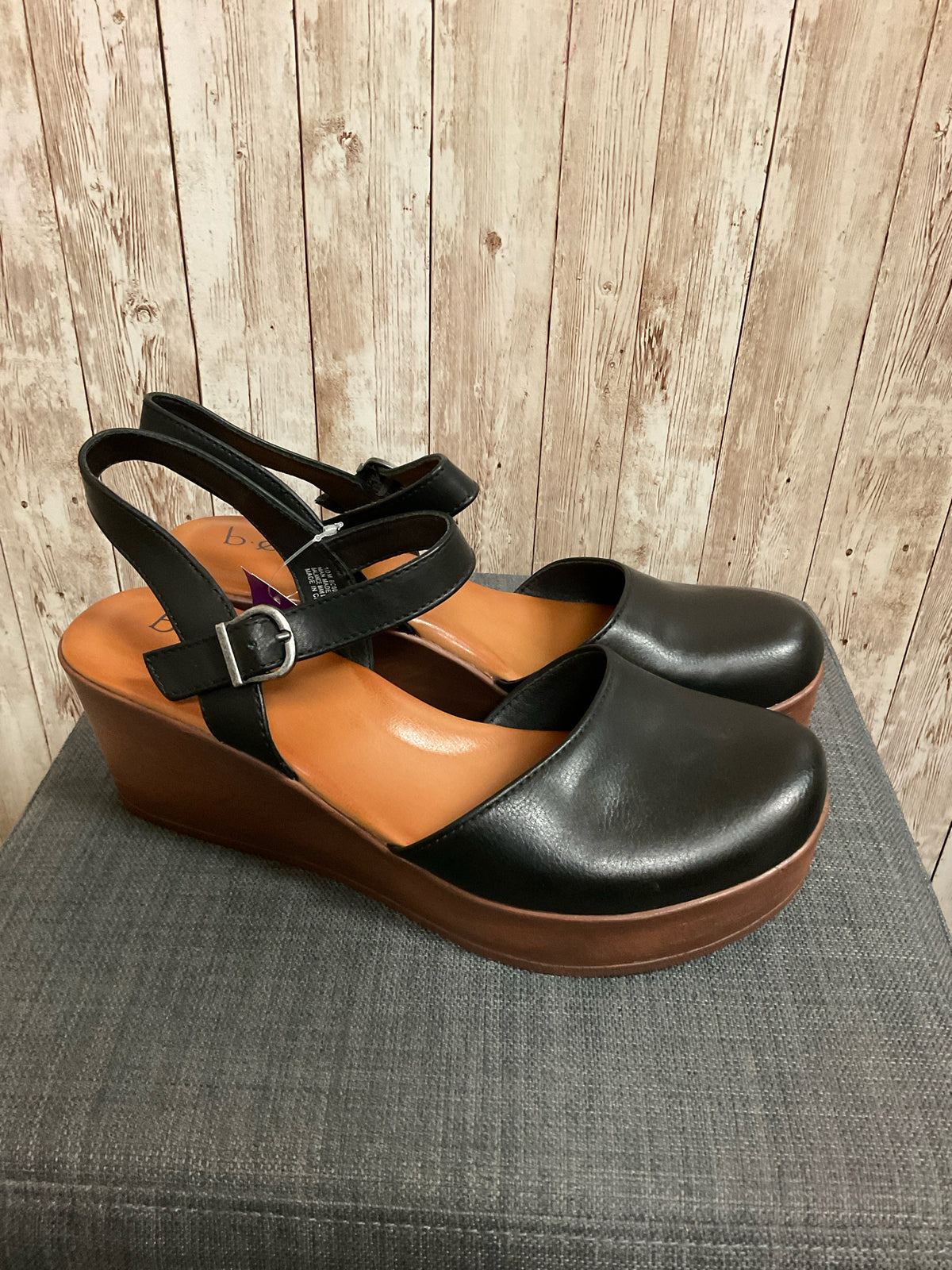 10 BOC Black Wedges