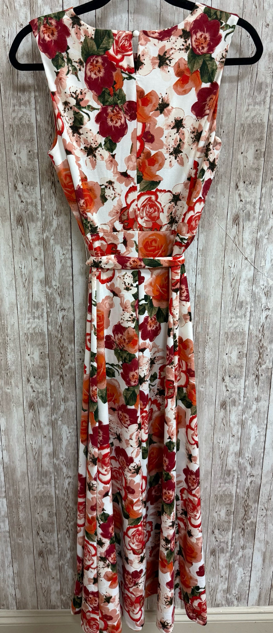 Size M HAANI RED AND BEIGE Dress