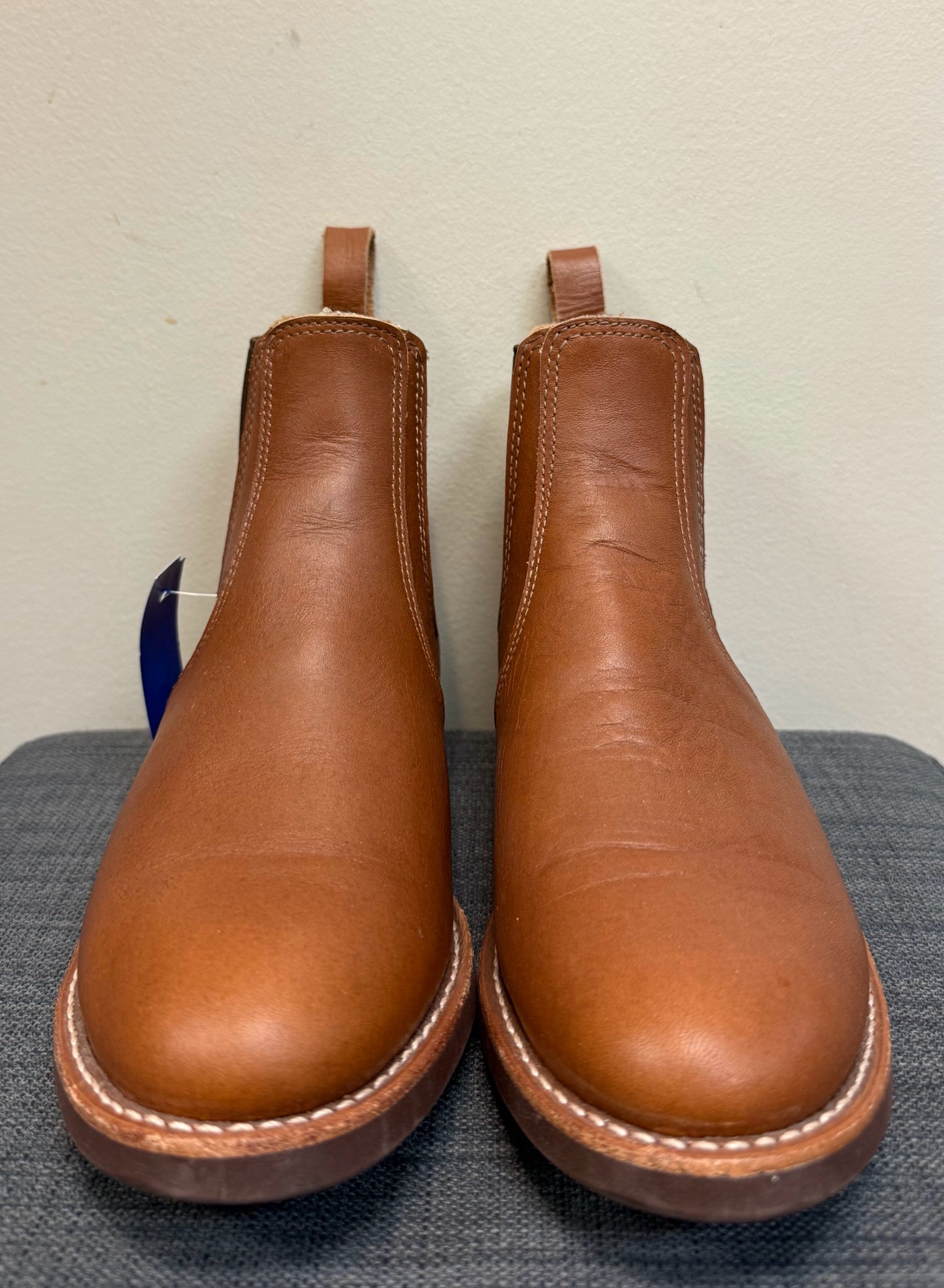 RED WING 8 Tan Boots
