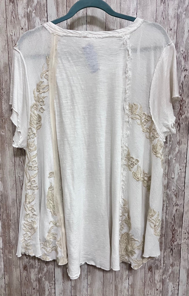 Size M FREE PEOPLE White Top