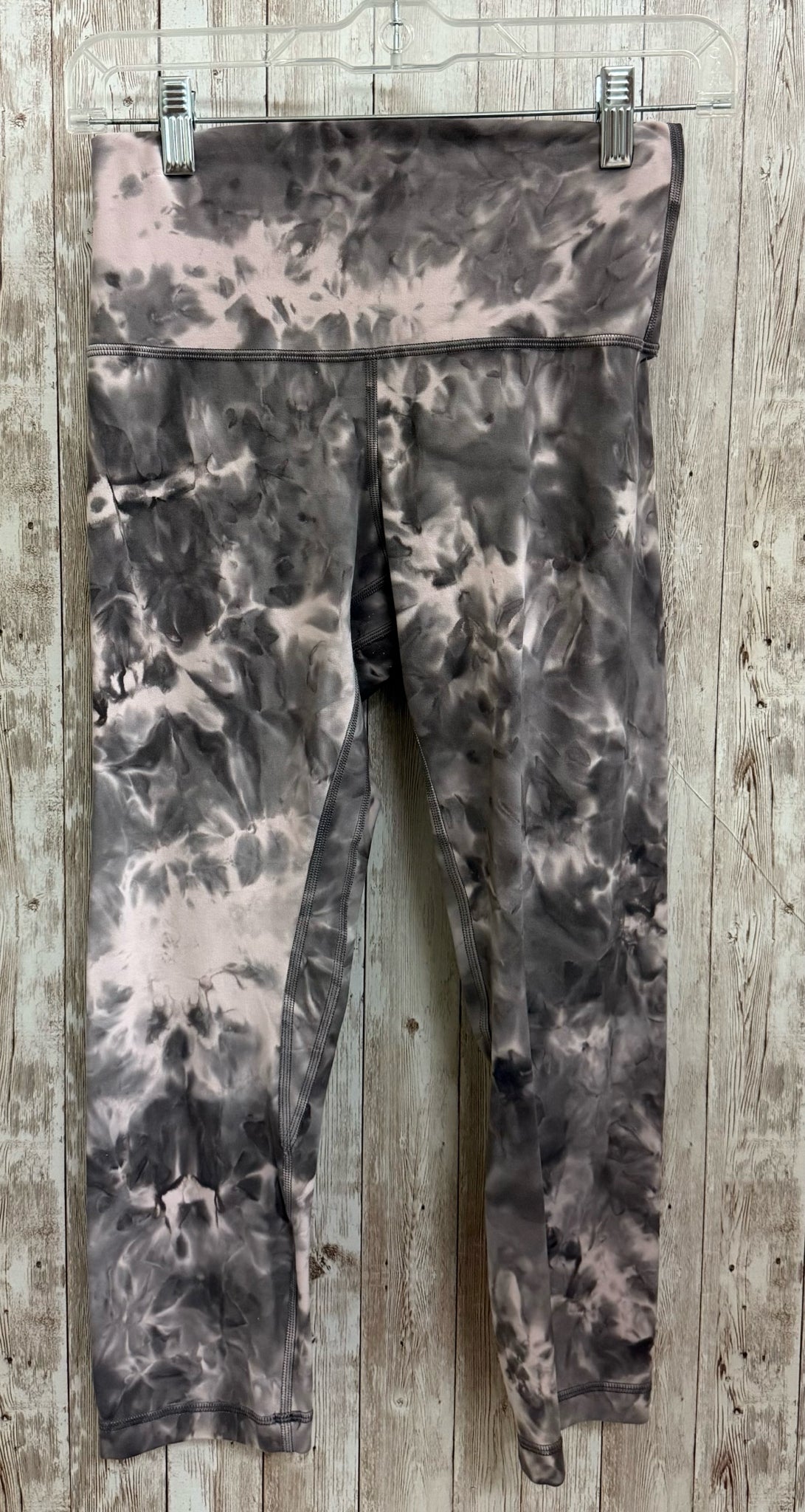 Size 6 LULULEMON ROSE PRINT Leggings