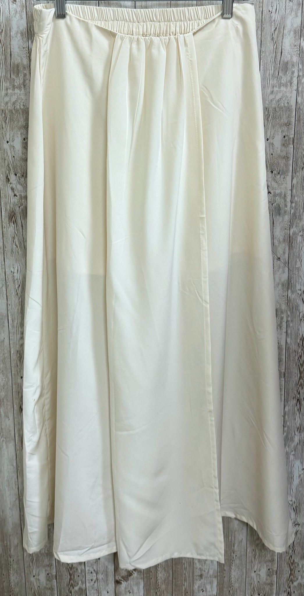 Size M TRUTH Cream Pants