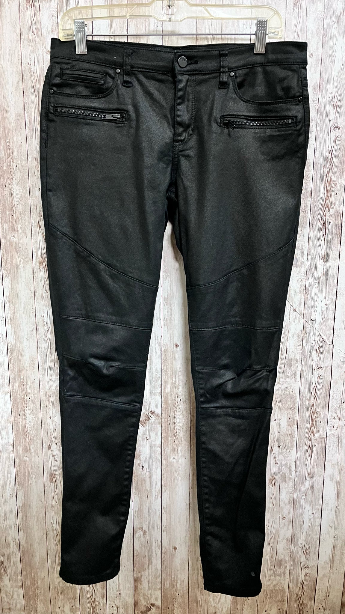 DKNY Size 8 Black Jeans