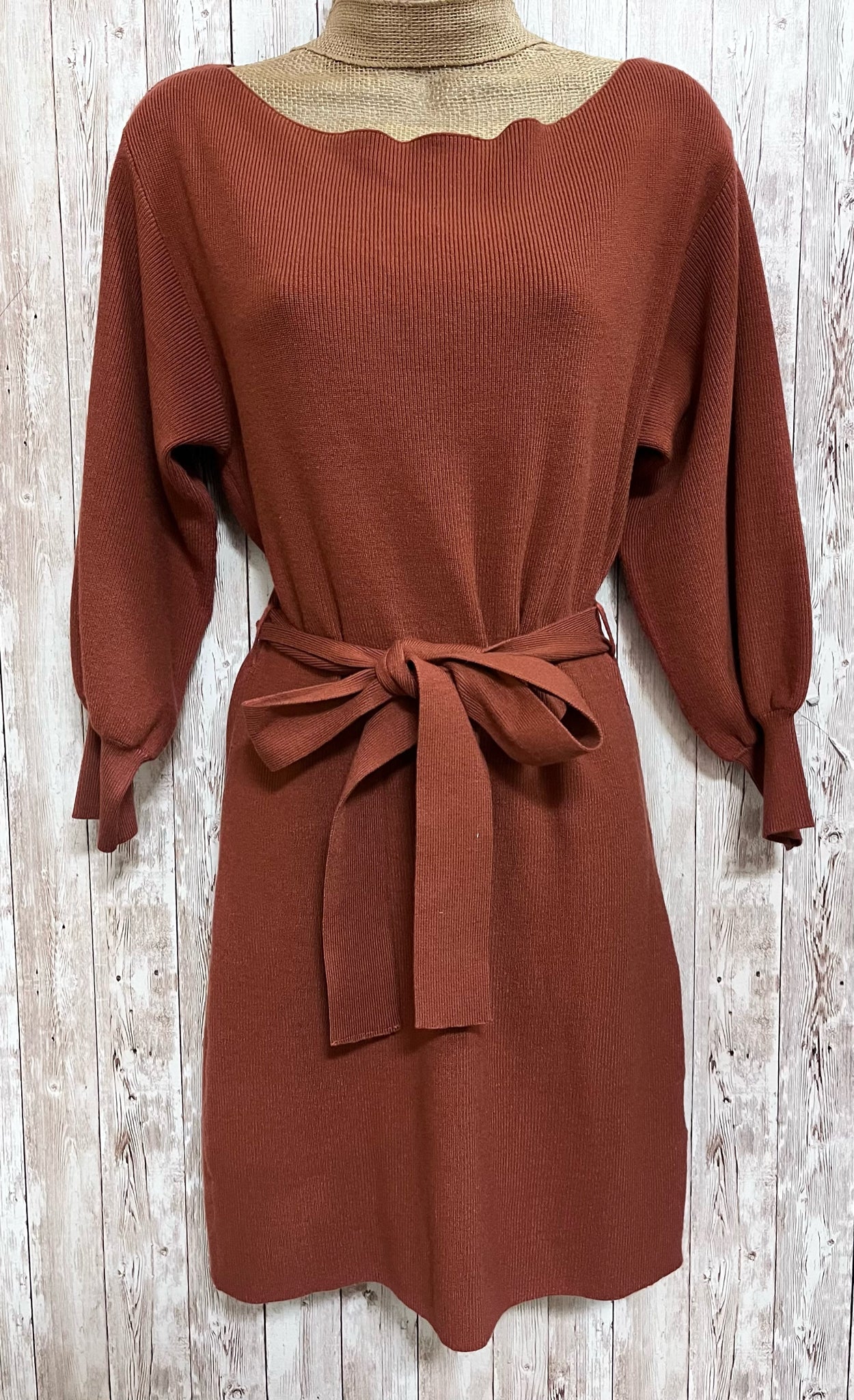 RUST PEACH LOVE Size M Dress