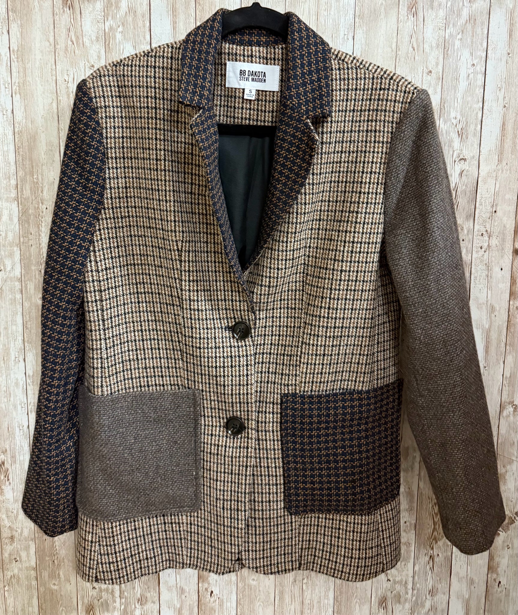 Size S BB DAKOTA Navy and Tan Blazer