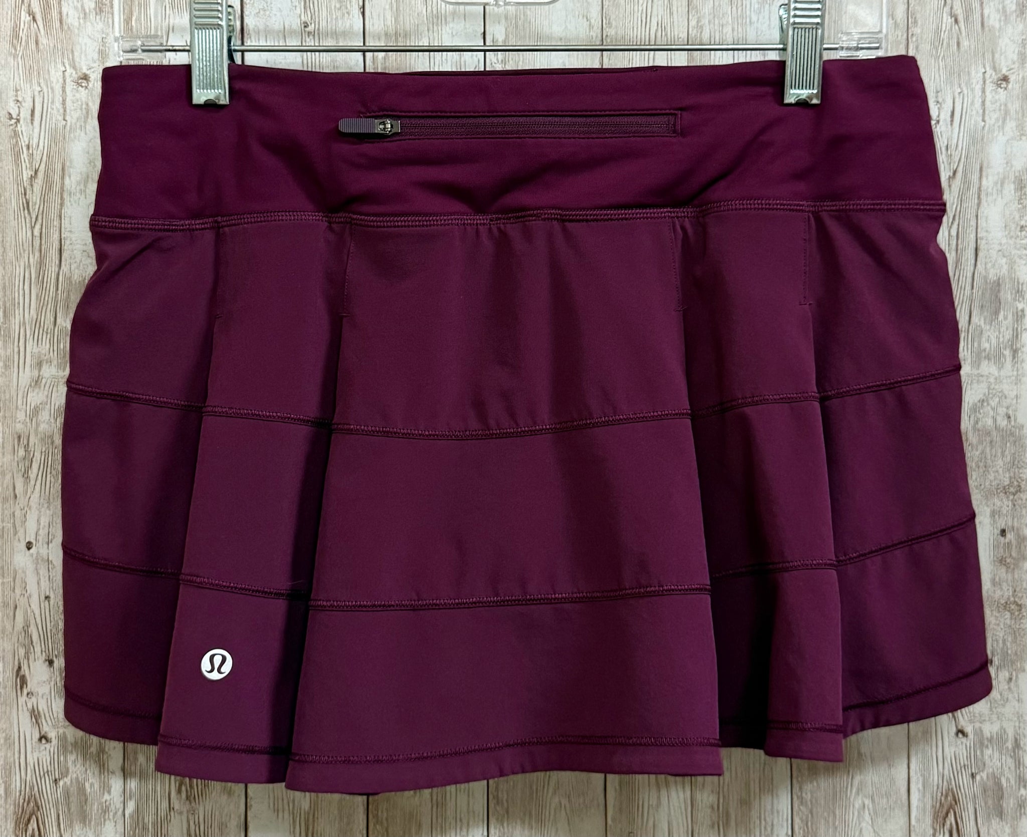 Size 6 LULULEMON Purple skort
