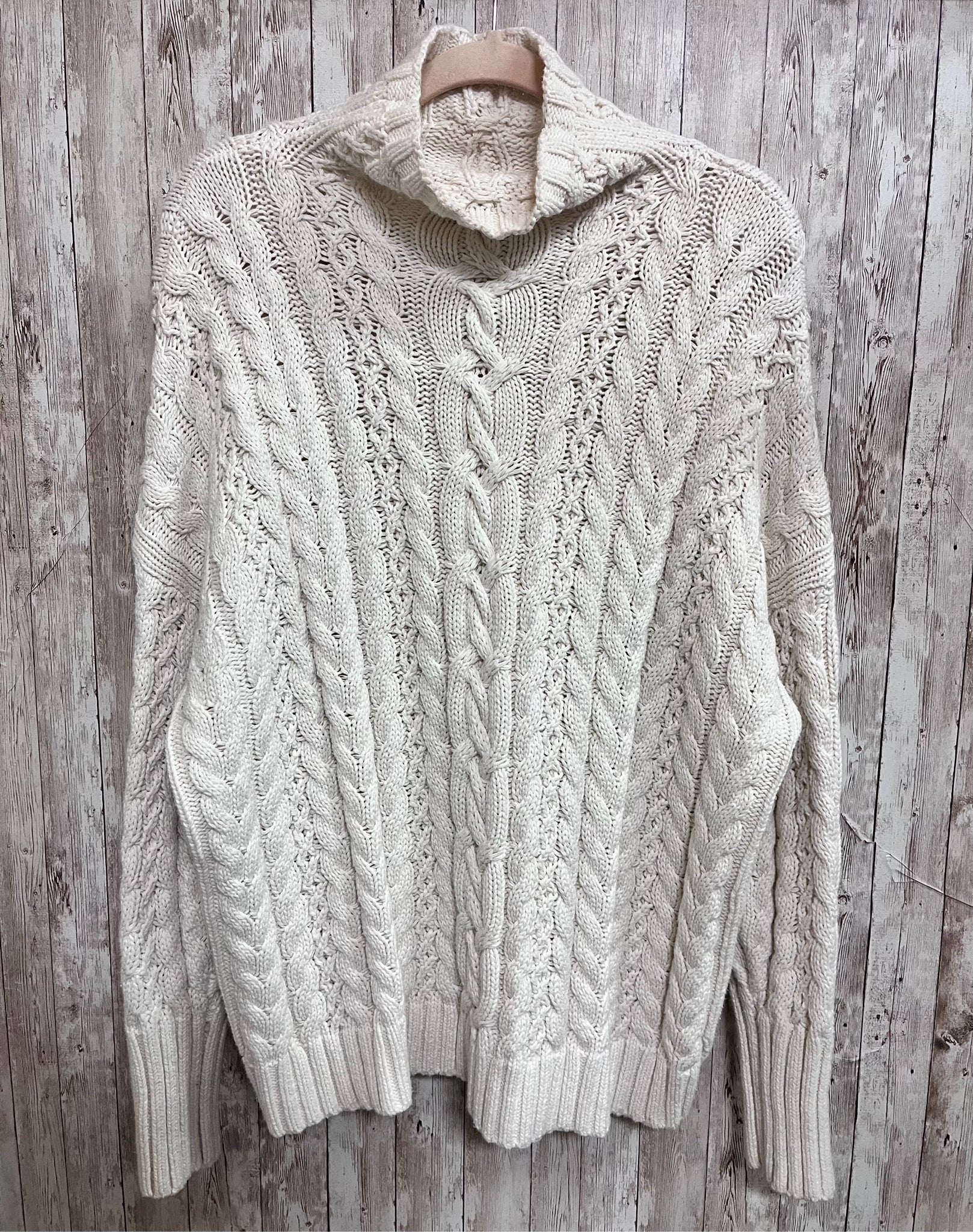 Size 1X LAUREN Beige Sweater