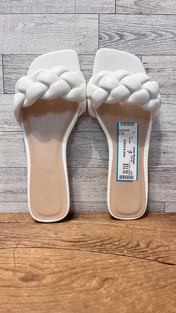 SODA 7 White Sandals