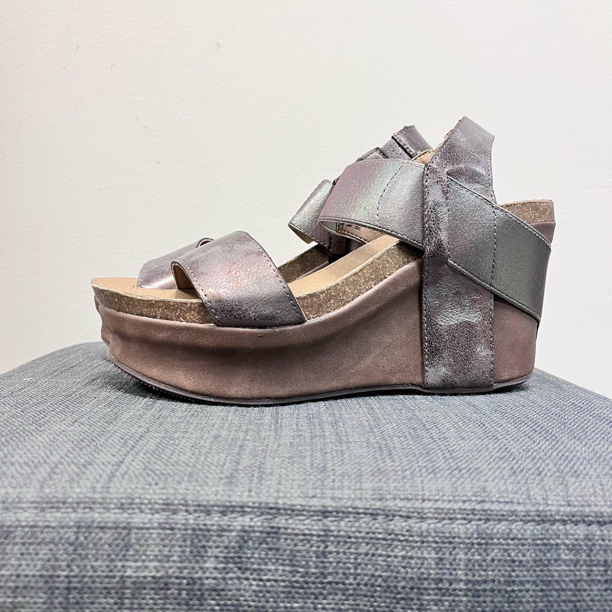 CORKYS 7 Bronze Wedges