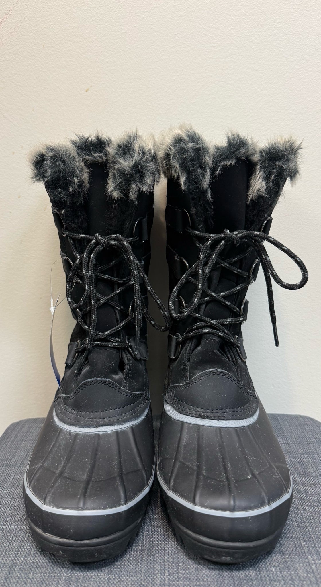 7 KHOMBU Black Boots