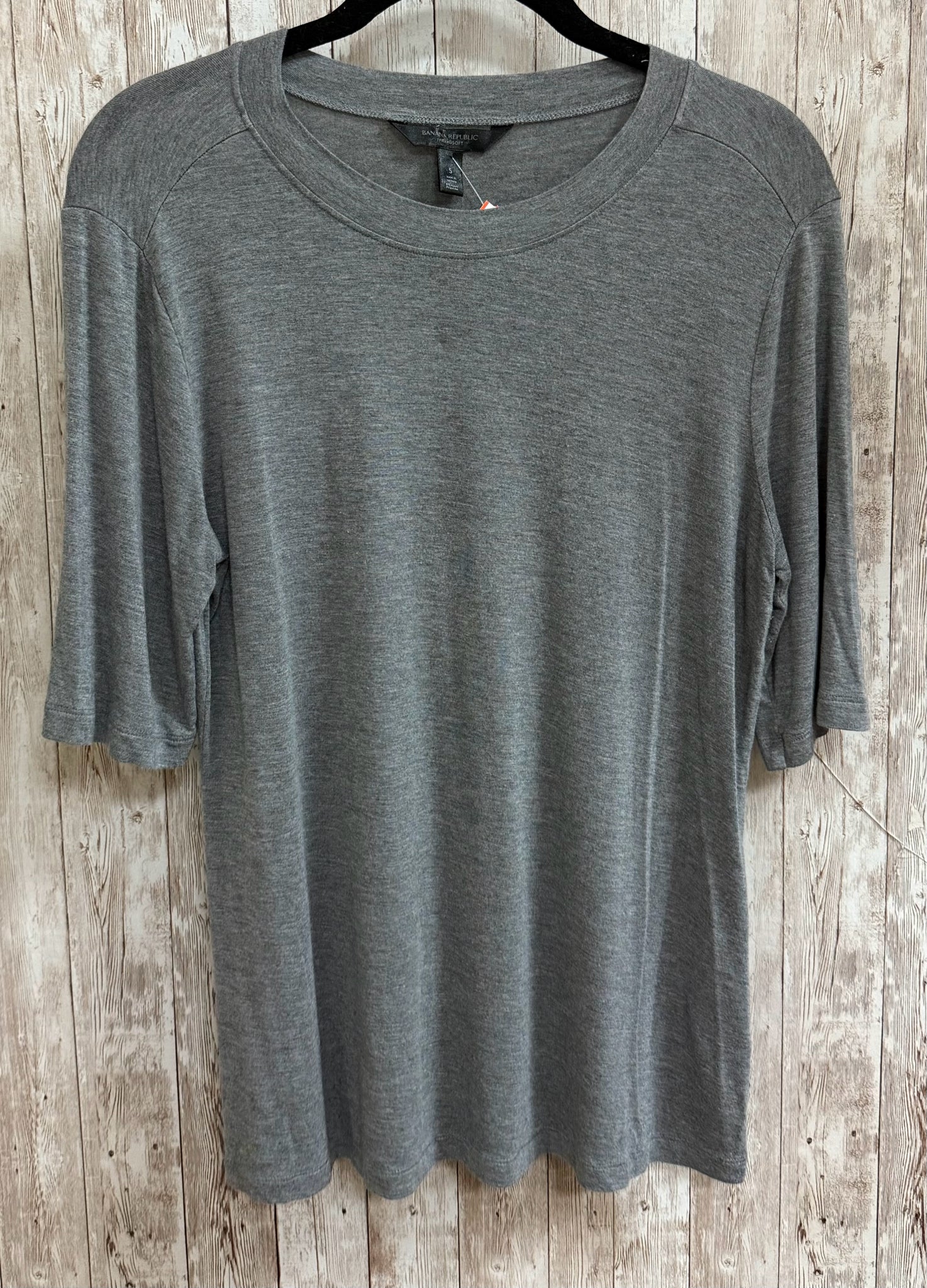 Size S BANANA REPUBLIC GREY Top