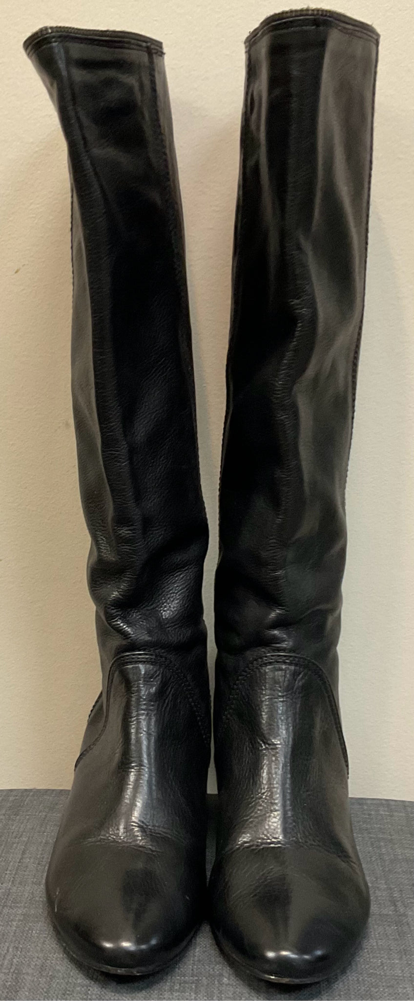 10 FRYE Black Boots