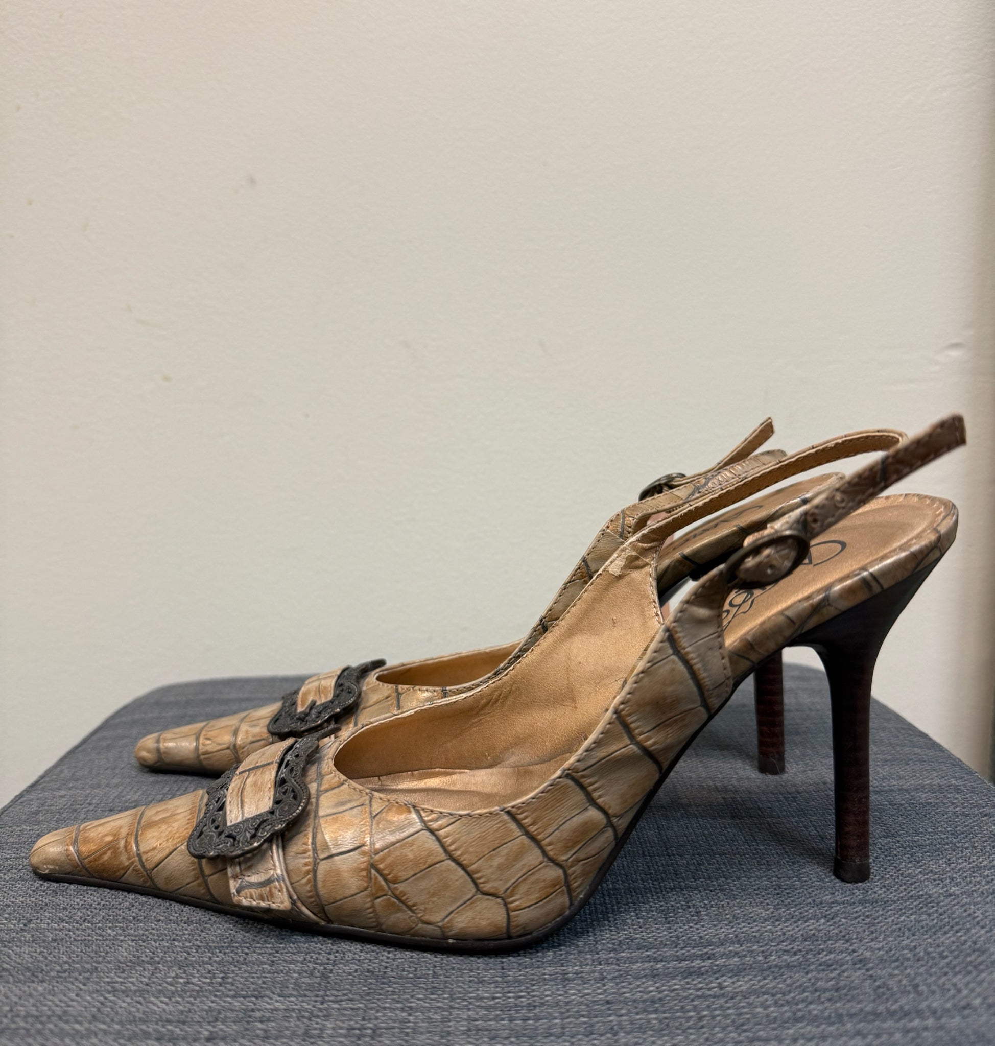 7 CARLOS Tan SHOES