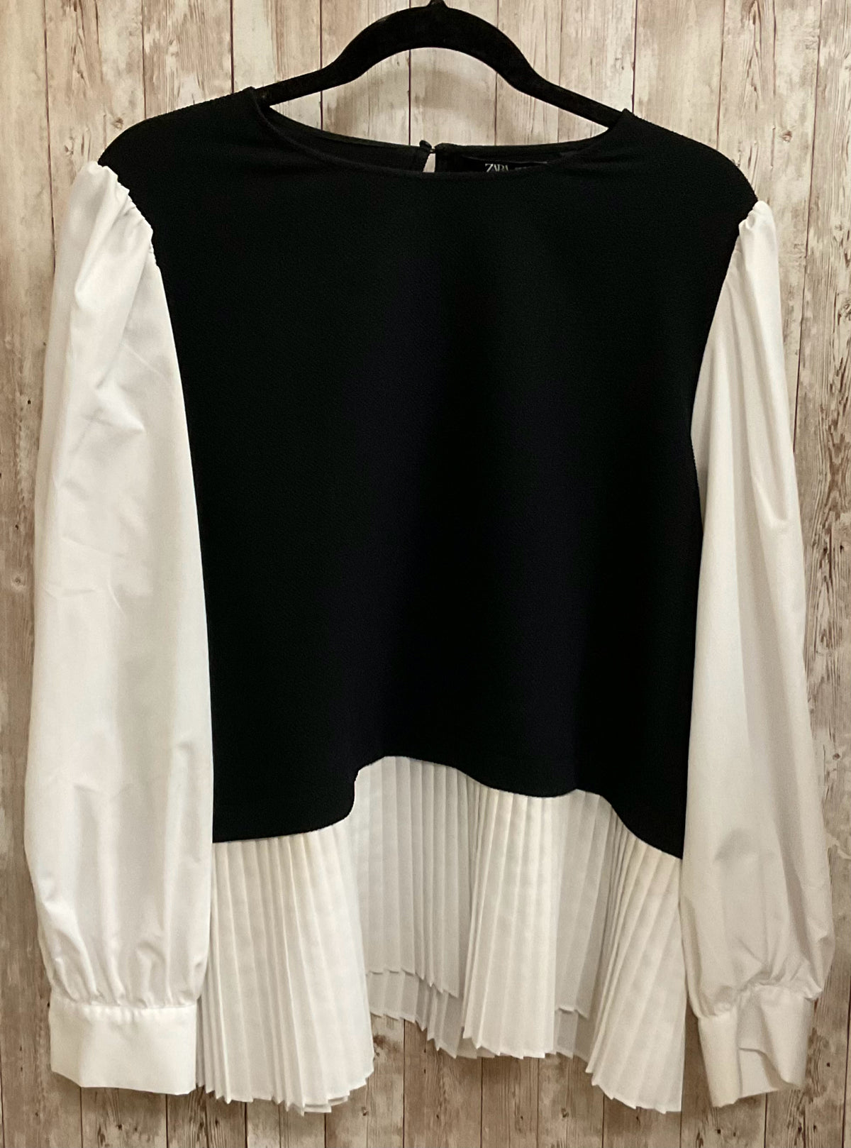 Size XL ZARA BLACK AND WHITE Top