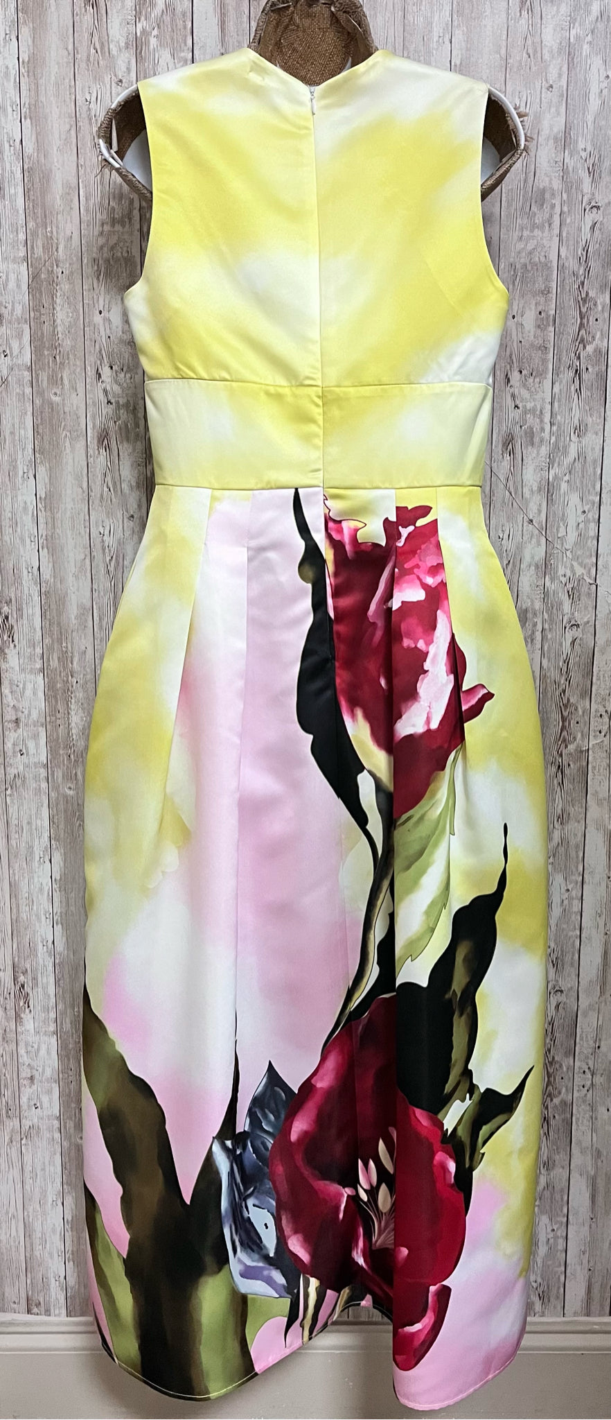 YELLOW AND PINK FLORAL STYLEWE Size M Dress