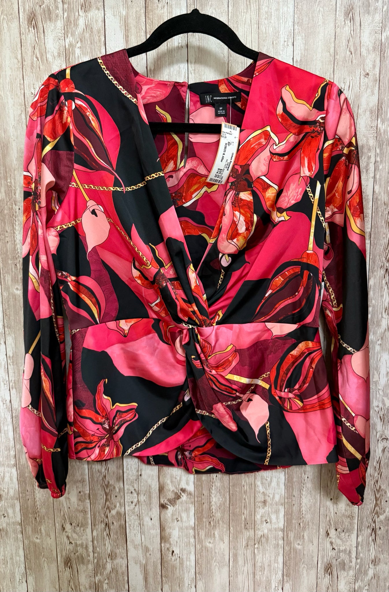 INC Size 8P RED AND BLACK PRINT Top