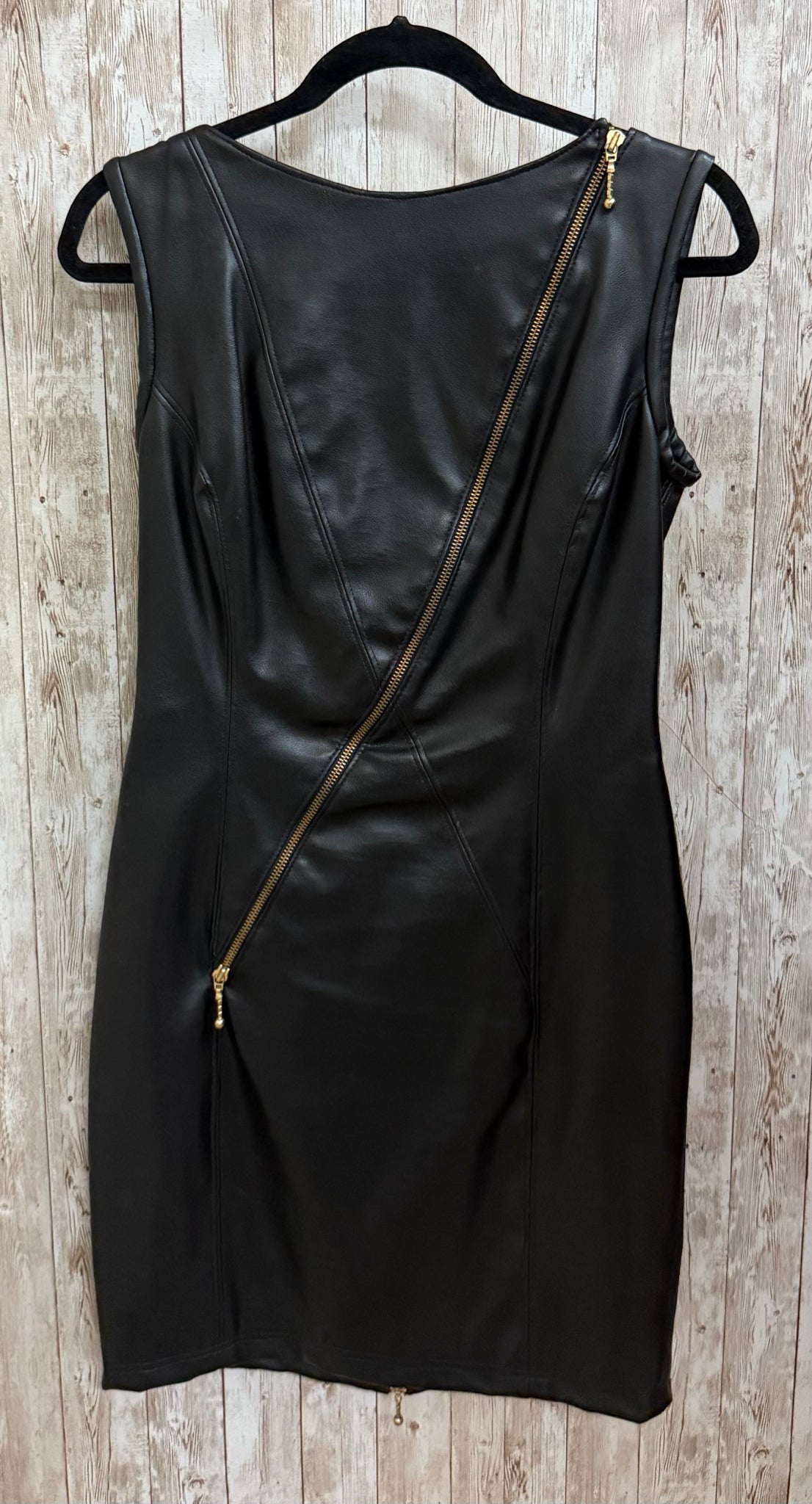 TADASHI Size 6 BLACK AND GOLD Dress