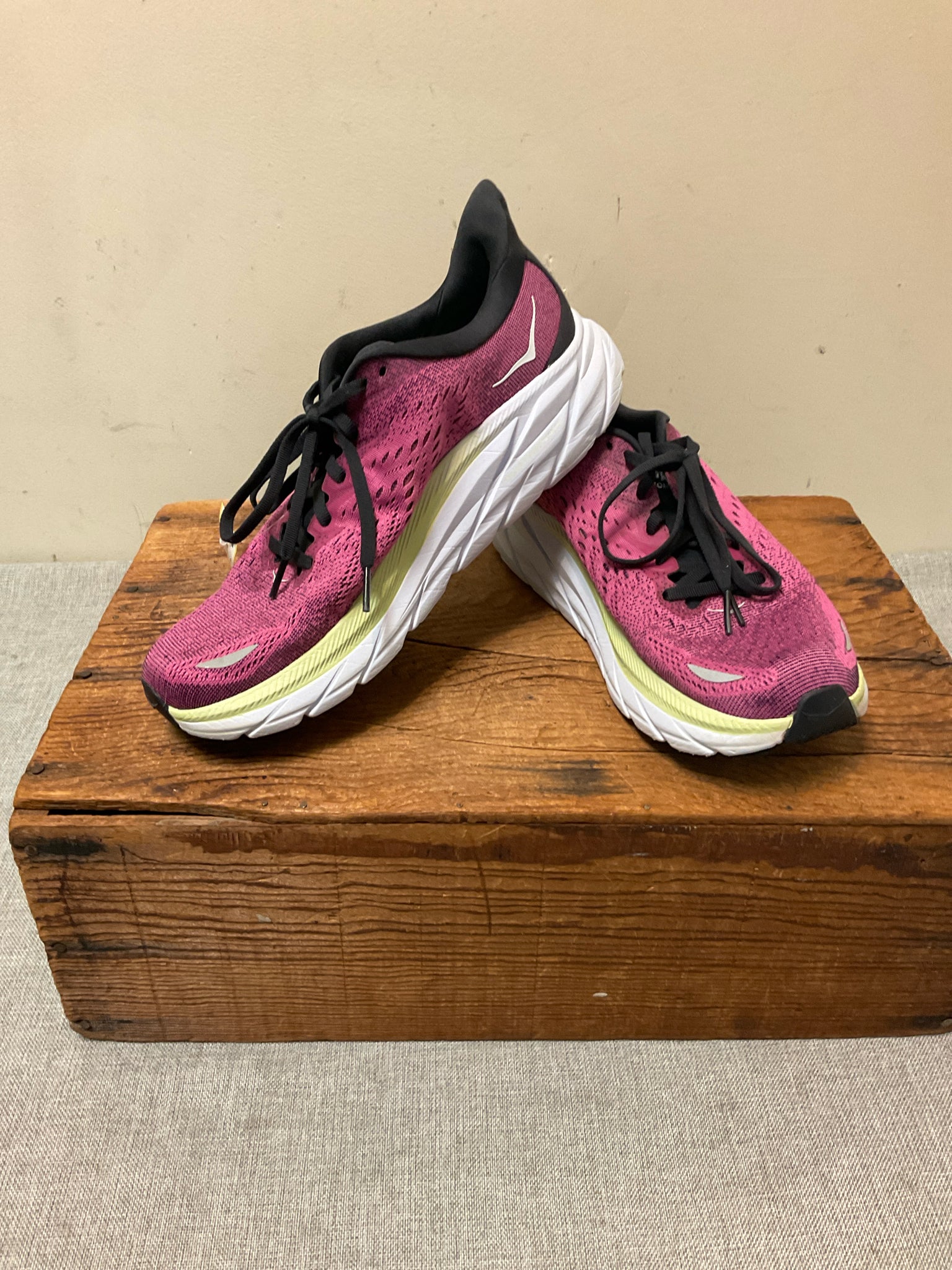 8 HOKA Fuschia SHOES