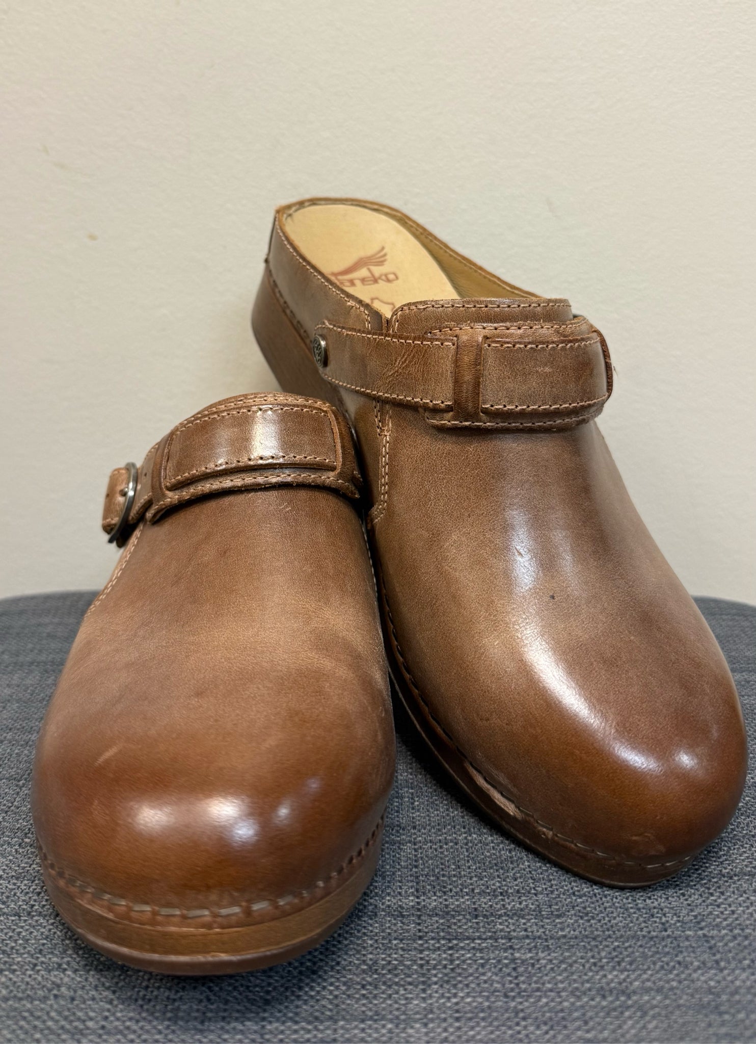 7 DANSKO Brown SHOES