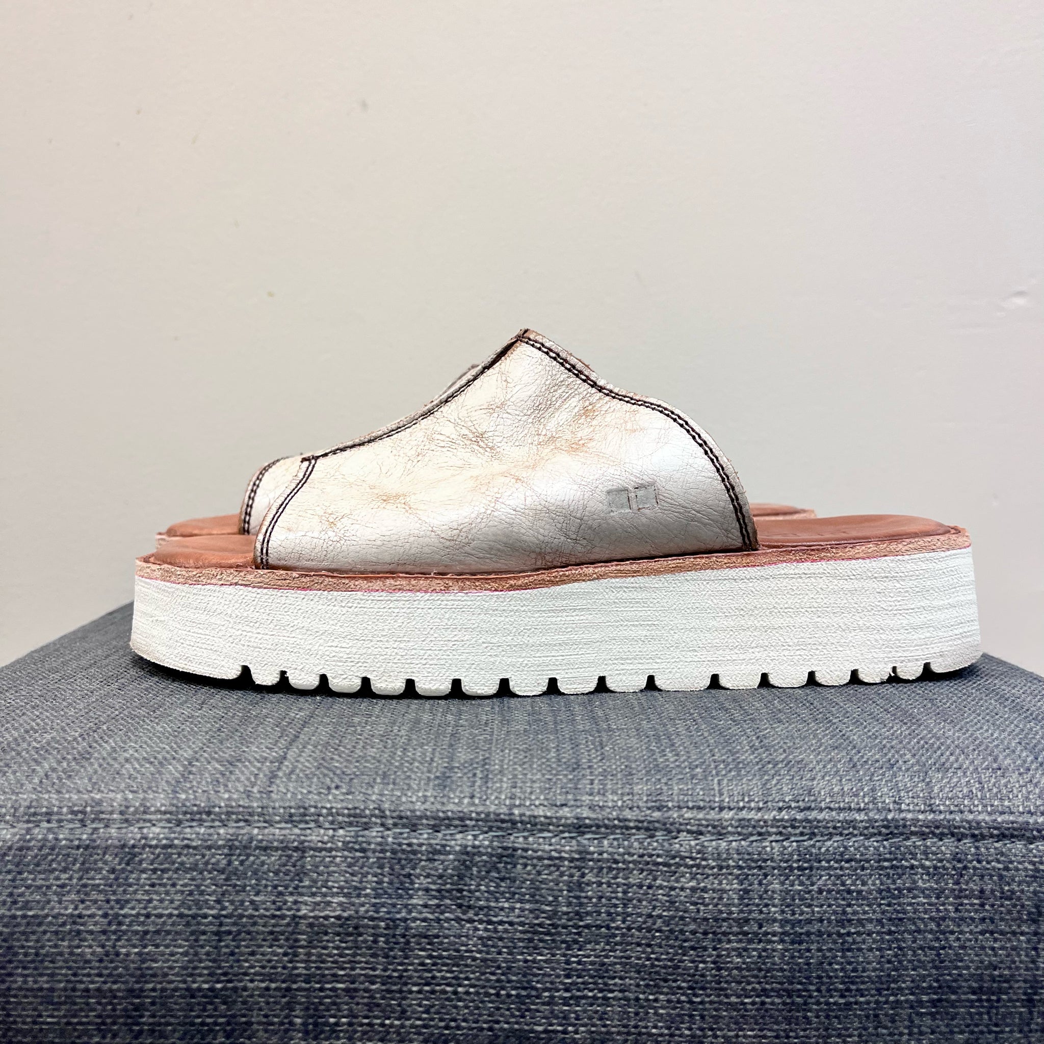 BED STU 8 Gold Sandals